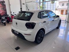 Volkswagen Polo Track 1.0 12v 2023/2023 COVEL VEICULOS ENCANTADO / Carros no Vale