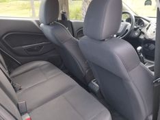 Ford FIESTA SEDAN SE 1.6 2012 GRASSI VEÍCULOS LAJEADO / Carros no Vale