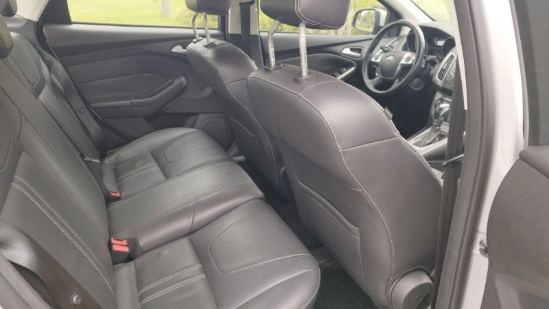 Ford FOCUS SEDAN SE 2.0 2014 GRASSI VEÍCULOS LAJEADO / Carros no Vale