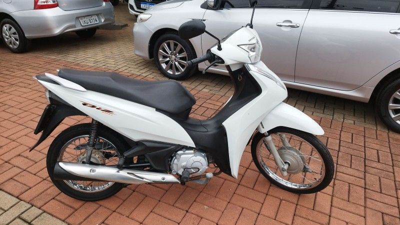 Honda Motos BIZ 110i 2018 GRASSI VEÍCULOS LAJEADO / Carros no Vale Honda Motos BIZ 110i 2018 GRASSI VEÍCULOS LAJEADO / Carros no Vale
