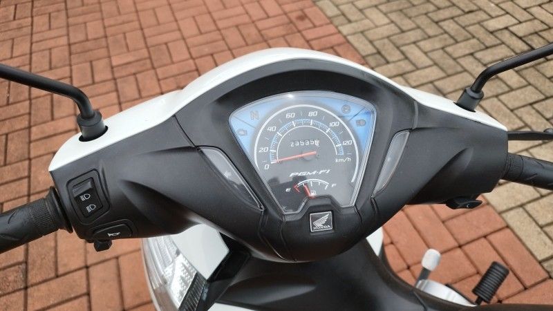 Honda Motos BIZ 110i 2018 GRASSI VEÍCULOS LAJEADO / Carros no Vale Honda Motos BIZ 110i 2018 GRASSI VEÍCULOS LAJEADO / Carros no Vale