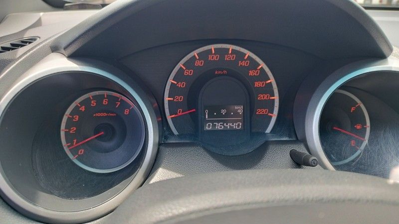 Honda FIT DX 1.4 2011 GRASSI VEÍCULOS LAJEADO / Carros no Vale