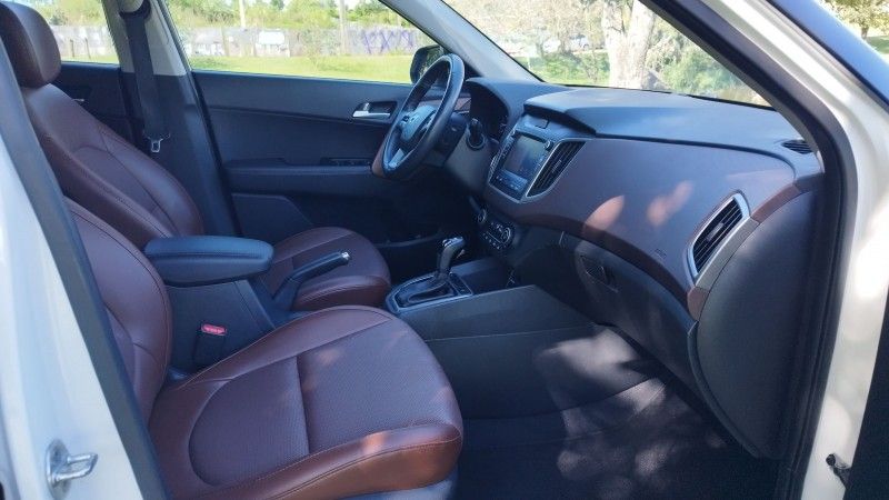 Hyundai CRETA 2.0 PRESTIGE 2018 GRASSI VEÍCULOS LAJEADO / Carros no Vale