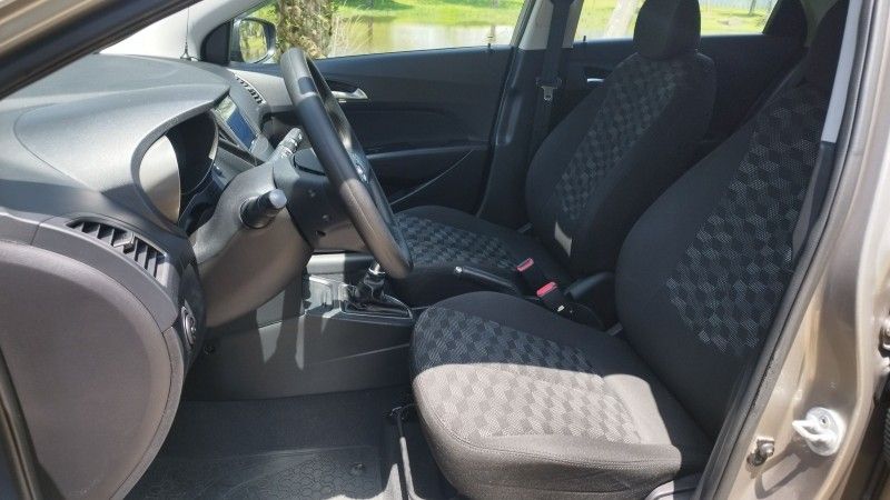 Hyundai HB20 COMFORT 1.6 2016 GRASSI VEÍCULOS LAJEADO / Carros no Vale