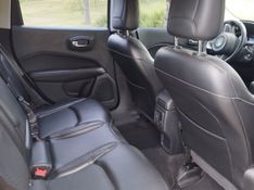 Jeep COMPASS LONGITUDE 2.0 2020 GRASSI VEÍCULOS LAJEADO / Carros no Vale