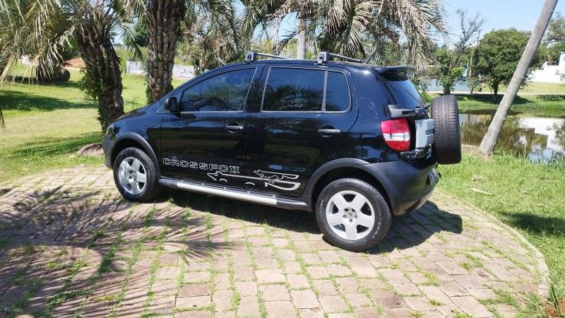Volkswagen CROSSFOX 1.6 2008 GRASSI VEÍCULOS LAJEADO / Carros no Vale