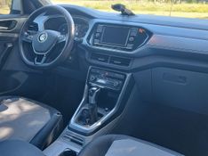 Volkswagen T-CROSS COMFORTLINE 200TSI 2020 GRASSI VEÍCULOS LAJEADO / Carros no Vale
