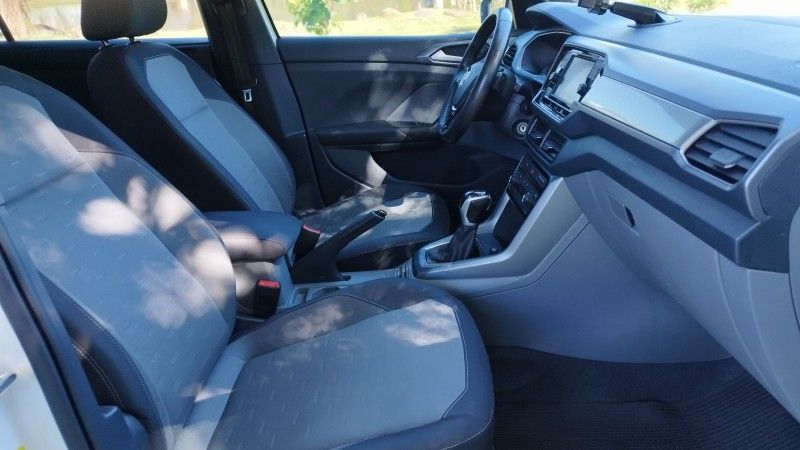 Volkswagen T-CROSS COMFORTLINE 200TSI 2020 GRASSI VEÍCULOS LAJEADO / Carros no Vale