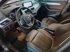 BMW X1 X DRIVE 25i 2020 HÉLIO AUTOMÓVEIS LAJEADO / Carros no Vale