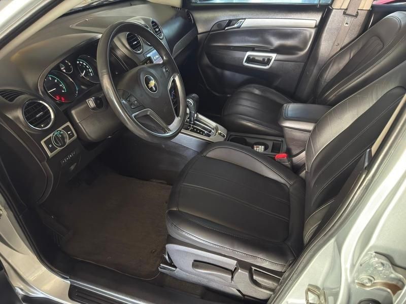 Chevrolet CAPTIVA SPORT 2.4 2011 HÉLIO AUTOMÓVEIS LAJEADO / Carros no Vale