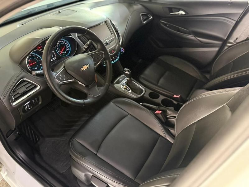 Chevrolet CRUZE LT SPORT 1.8 2019 HÉLIO AUTOMÓVEIS LAJEADO / Carros no Vale