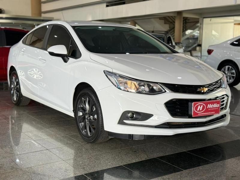 Chevrolet CRUZE LT SPORT 1.8 2019 HÉLIO AUTOMÓVEIS LAJEADO / Carros no Vale