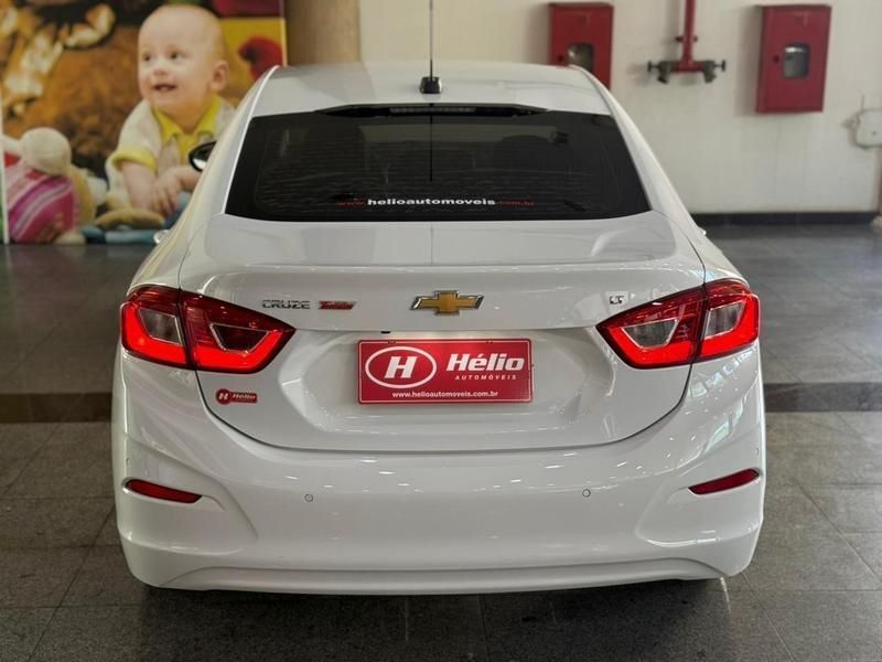 Chevrolet CRUZE LT SPORT 1.8 2019 HÉLIO AUTOMÓVEIS LAJEADO / Carros no Vale
