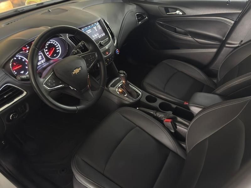 Chevrolet CRUZE LT SPORT 1.8 2020 HÉLIO AUTOMÓVEIS LAJEADO / Carros no Vale