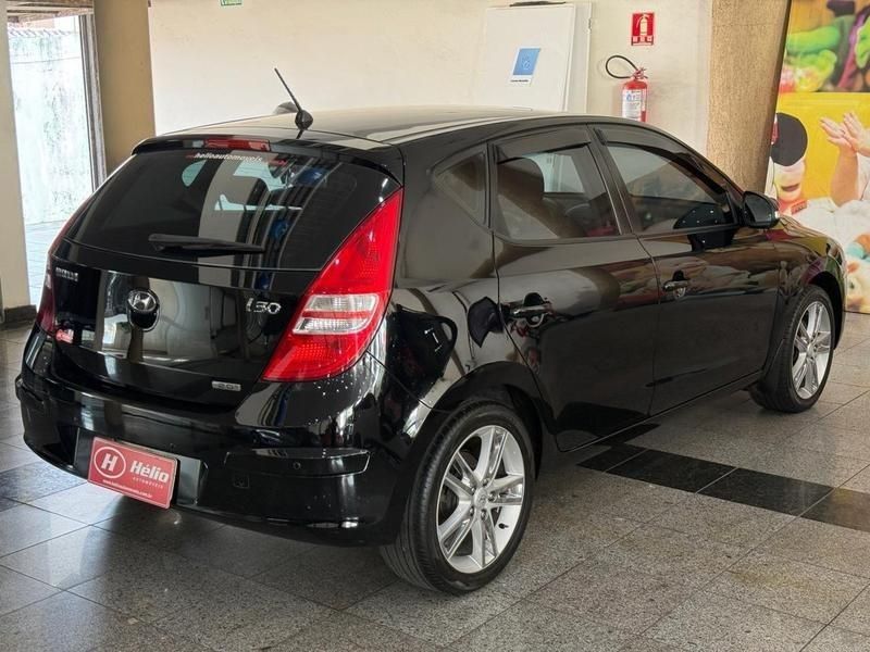 Hyundai I30 2.0 2012 HÉLIO AUTOMÓVEIS LAJEADO / Carros no Vale