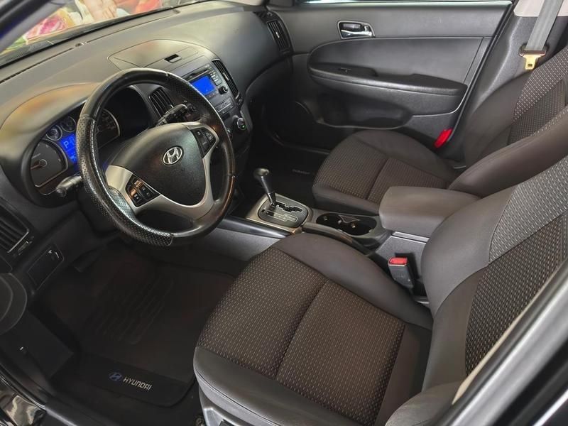 Hyundai I30 2.0 2012 HÉLIO AUTOMÓVEIS LAJEADO / Carros no Vale