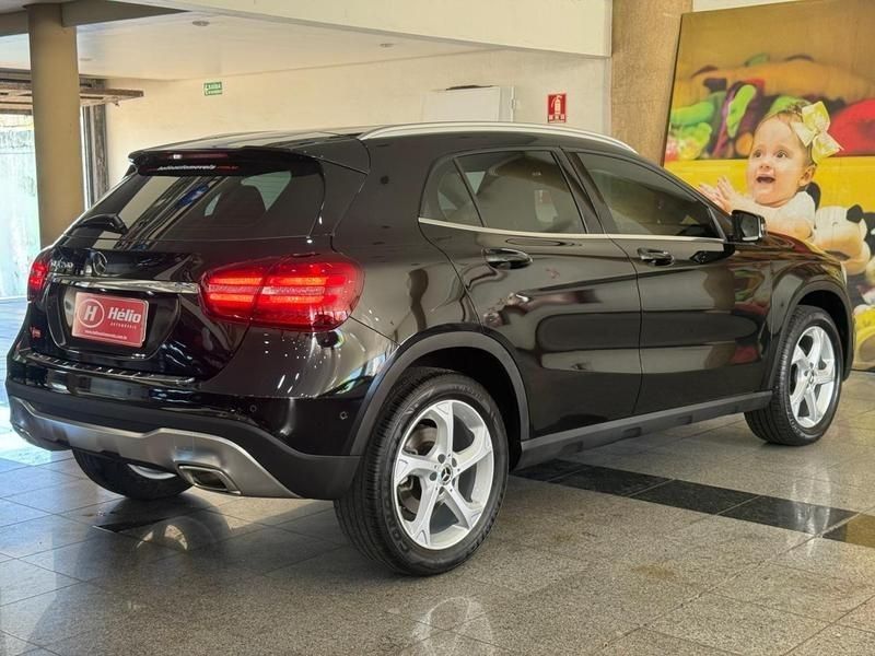 Mercedes-Benz GLA 200 ADVANCE 1.6 TB 2018 HÉLIO AUTOMÓVEIS LAJEADO / Carros no Vale