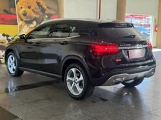 Mercedes-Benz GLA 200 ADVANCE 1.6 TB 2018 HÉLIO AUTOMÓVEIS LAJEADO / Carros no Vale