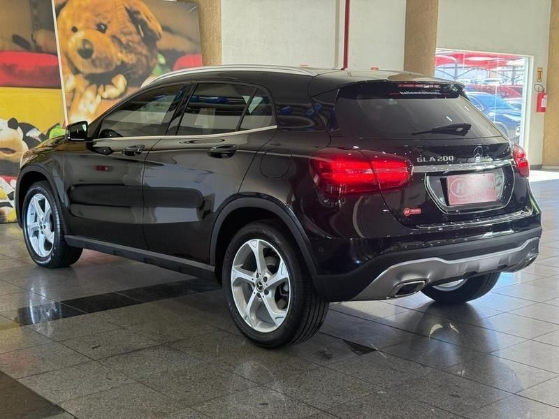 Mercedes-Benz GLA 200 ADVANCE 1.6 TB 2018 HÉLIO AUTOMÓVEIS LAJEADO / Carros no Vale