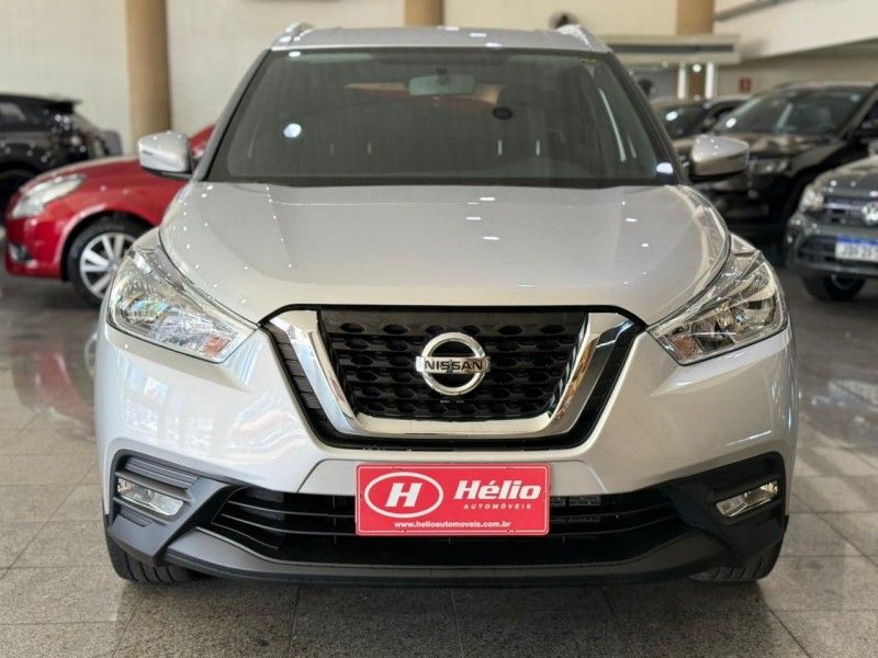Nissan KICKS SV 1.6 2018 HÉLIO AUTOMÓVEIS LAJEADO / Carros no Vale