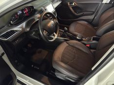 Peugeot 2008 ALLURE 1.6 2017 HÉLIO AUTOMÓVEIS LAJEADO / Carros no Vale