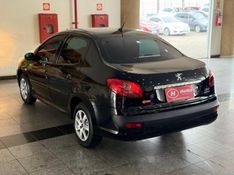 Peugeot 207 XR PASSION 1.4 2010 HÉLIO AUTOMÓVEIS LAJEADO / Carros no Vale