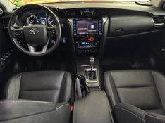 Toyota HILUX SW4 SRX 2.8 2021 HÉLIO AUTOMÓVEIS LAJEADO / Carros no Vale