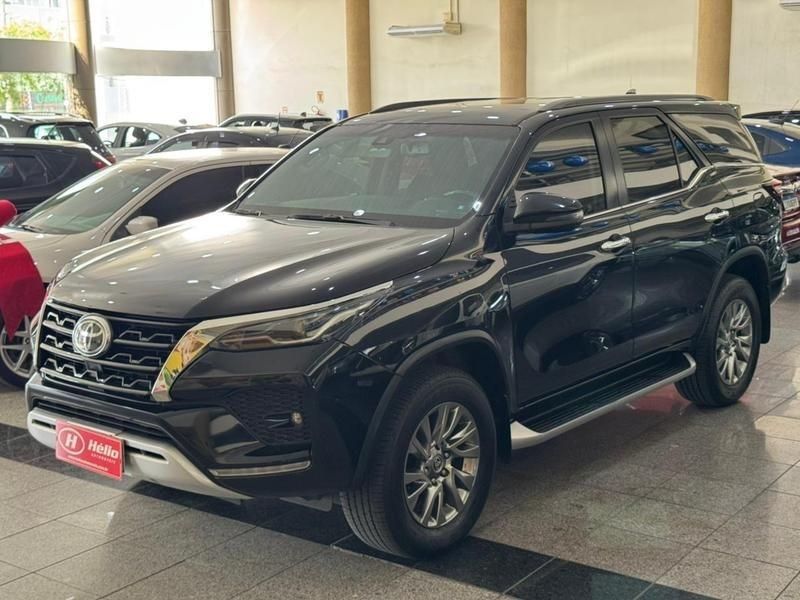 Toyota HILUX SW4 SRX 2.8 2021 HÉLIO AUTOMÓVEIS LAJEADO / Carros no Vale