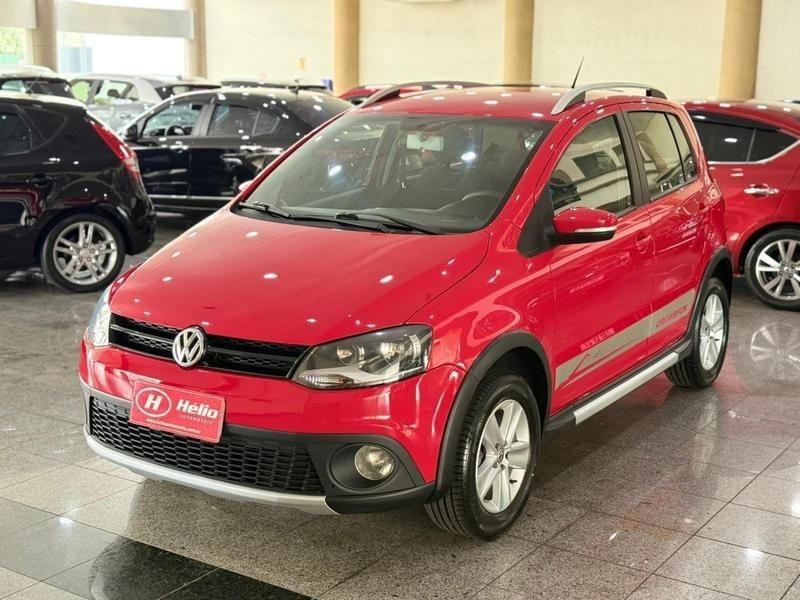 Volkswagen CROSSFOX 1.6 2011 HÉLIO AUTOMÓVEIS LAJEADO / Carros no Vale Volkswagen CROSSFOX 1.6 2011 HÉLIO AUTOMÓVEIS LAJEADO / Carros no Vale