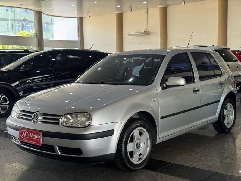 Volkswagen GOLF 1.6Mi 2002 HÉLIO AUTOMÓVEIS LAJEADO / Carros no Vale