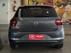 Volkswagen POLO HIGHLINE 200 1.0 TSI 2020 HÉLIO AUTOMÓVEIS LAJEADO / Carros no Vale