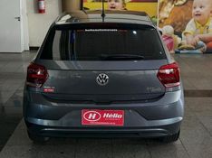 Volkswagen POLO HIGHLINE 200 1.0 TSI 2020 HÉLIO AUTOMÓVEIS LAJEADO / Carros no Vale