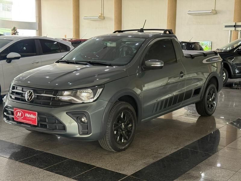 Volkswagen SAVEIRO 1.6 CS 2025 HÉLIO AUTOMÓVEIS LAJEADO / Carros no Vale