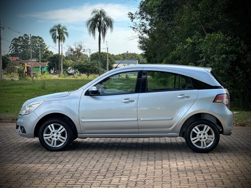 Chevrolet AGILE LTZ 1.4 2011 NEUMANN VEÍCULOS ARROIO DO MEIO / Carros no Vale