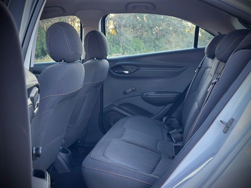 Chevrolet ONIX LT 1.4 2013 NEUMANN VEÍCULOS ARROIO DO MEIO / Carros no Vale