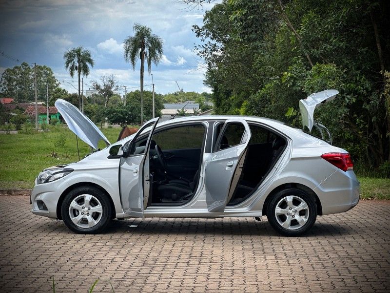 Chevrolet PRISMA LT 1.4 2019 NEUMANN VEÍCULOS ARROIO DO MEIO / Carros no Vale Chevrolet PRISMA LT 1.4 2019 NEUMANN VEÍCULOS ARROIO DO MEIO / Carros no Vale