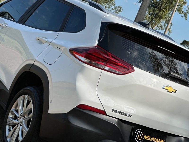 Chevrolet TRACKER LTZ 1.2 TURBO 2021 NEUMANN VEÍCULOS ARROIO DO MEIO / Carros no Vale