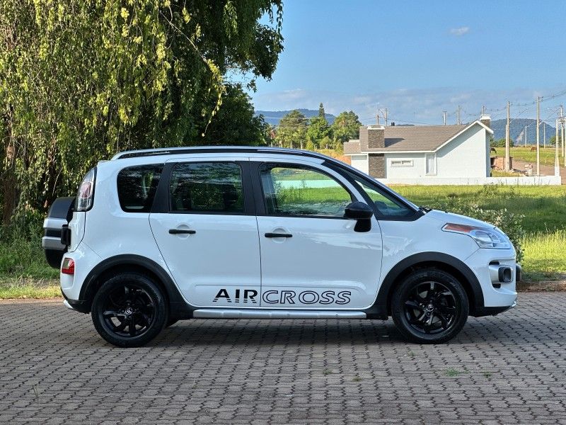 Citroen AIRCROSS GLX 1.6 2014 NEUMANN VEÍCULOS ARROIO DO MEIO / Carros no Vale