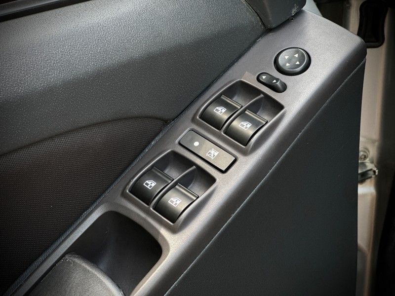 Fiat IDEA ADVENTURE 1.8 2008 NEUMANN VEÍCULOS ARROIO DO MEIO / Carros no Vale