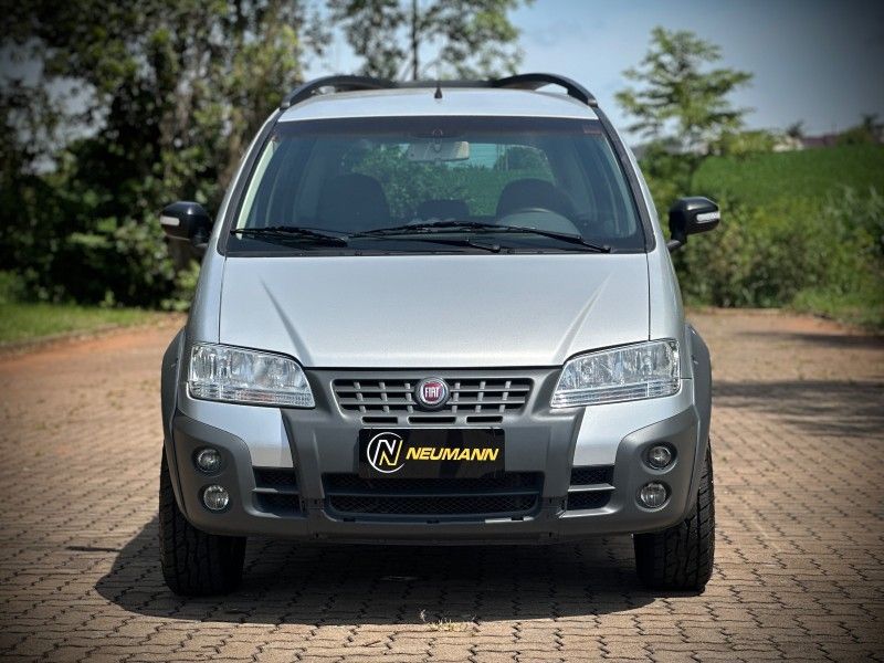 Fiat IDEA ADVENTURE 1.8 2008 NEUMANN VEÍCULOS ARROIO DO MEIO / Carros no Vale