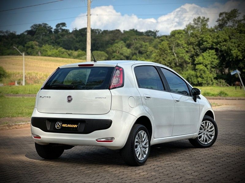 Fiat PUNTO ATTRACTIVE 1.4 2014 NEUMANN VEÍCULOS ARROIO DO MEIO / Carros no Vale