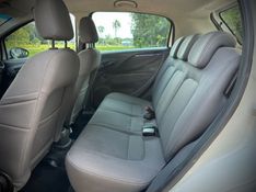 Fiat PUNTO ATTRACTIVE 1.4 2014 NEUMANN VEÍCULOS ARROIO DO MEIO / Carros no Vale