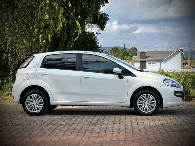 Fiat PUNTO ATTRACTIVE 1.4 2014 NEUMANN VEÍCULOS ARROIO DO MEIO / Carros no Vale