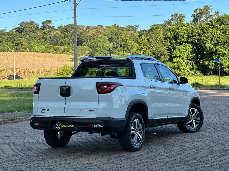 Fiat TORO VOLCANO 2.0 2018 NEUMANN VEÍCULOS ARROIO DO MEIO / Carros no Vale