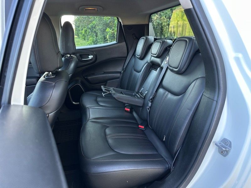 Fiat TORO VOLCANO 2.0 2018 NEUMANN VEÍCULOS ARROIO DO MEIO / Carros no Vale