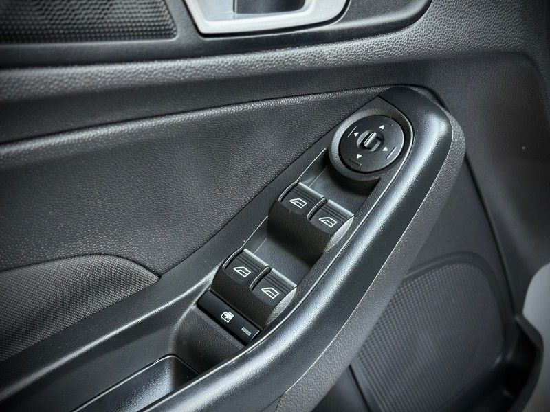 Ford FIESTA SE 1.6 2018 NEUMANN VEÍCULOS ARROIO DO MEIO / Carros no Vale