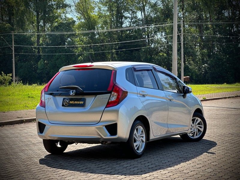 Honda FIT LX 1.5 2015 NEUMANN VEÍCULOS ARROIO DO MEIO / Carros no Vale