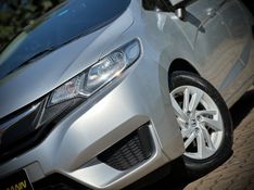 Honda FIT LX 1.5 2015 NEUMANN VEÍCULOS ARROIO DO MEIO / Carros no Vale