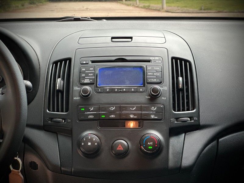 Hyundai I30 2.0 2010 NEUMANN VEÍCULOS ARROIO DO MEIO / Carros no Vale Hyundai I30 2.0 2010 NEUMANN VEÍCULOS ARROIO DO MEIO / Carros no Vale