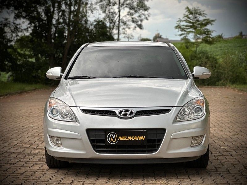 Hyundai I30 2.0 2010 NEUMANN VEÍCULOS ARROIO DO MEIO / Carros no Vale Hyundai I30 2.0 2010 NEUMANN VEÍCULOS ARROIO DO MEIO / Carros no Vale